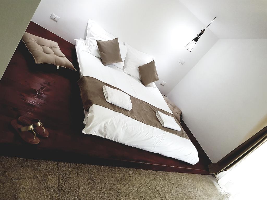 Heaven Guesthouse Corbeni Exterior photo