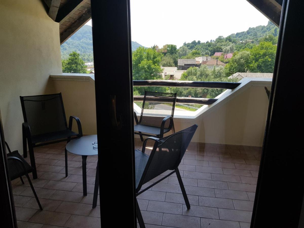 Heaven Guesthouse Corbeni Exterior photo
